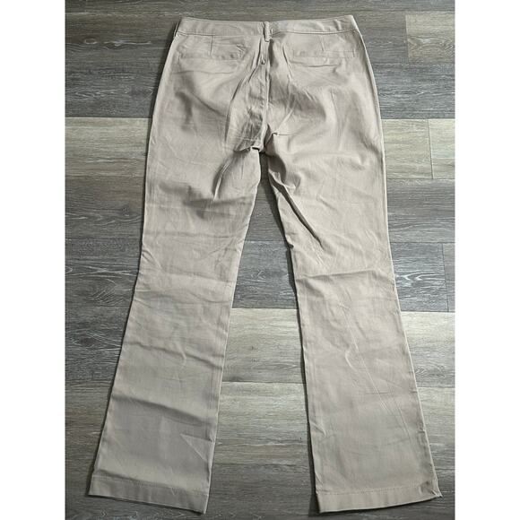 Old Navy Boot Cut Stretch Size 8 Khaki Pants - Picture 3 of 3